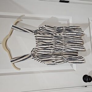 Universal Thread top